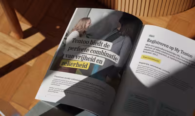Tentoo brochure opengevouwen met tekst 'Tentoo biedt de perfecte combinatie van vrijheid en zekerheid' 